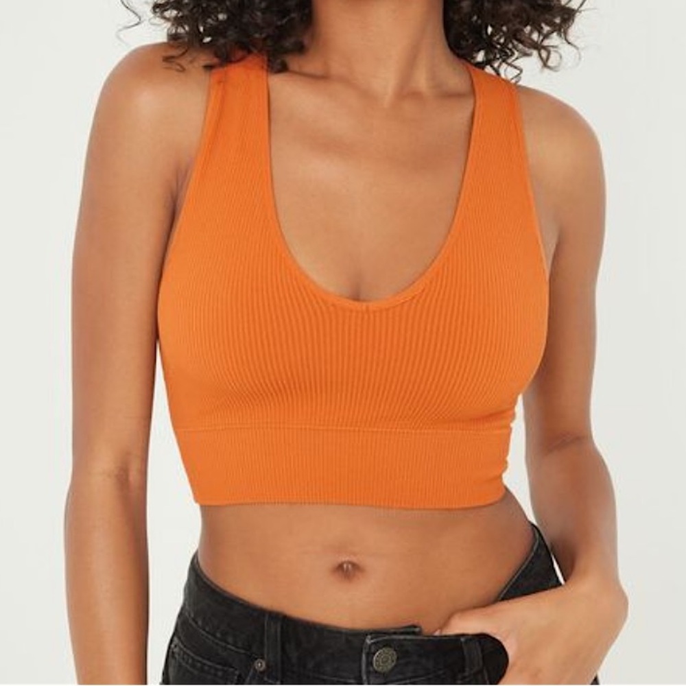 ⭐️ GARAGE Seamless Plunge Tank Top in Orange!!